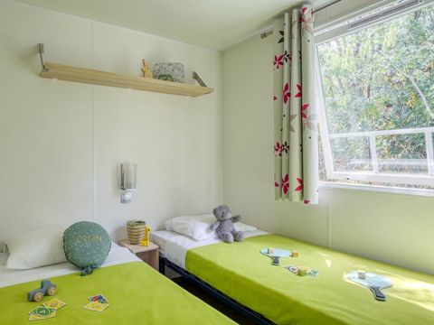 MOBILHOME 4 personnes - COTTAGE 4p 2ch ***
