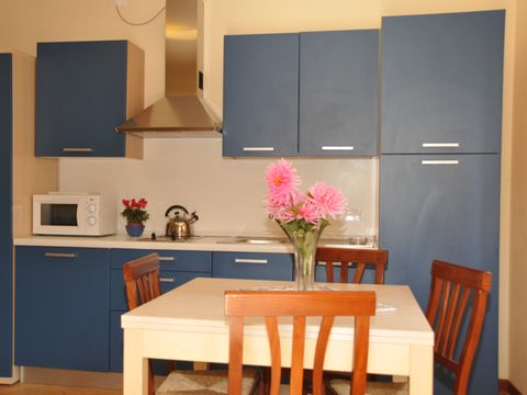 Residence Vico - Camping Brescia - Image N°3