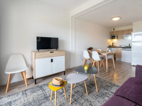 STUDIO 4 personnes - STUDIO 4 PERSONNES