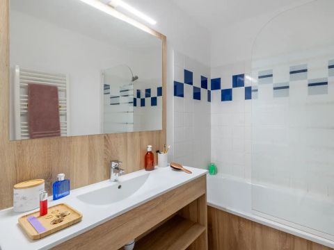 APPARTEMENT 5 personnes - 2 PIECES 4/5 PERSONNES