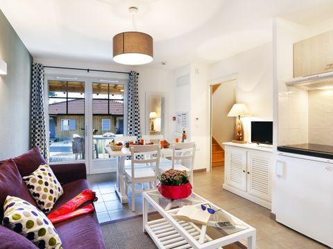 MAISON 6 personnes - G/347 - 3 pièces duplex