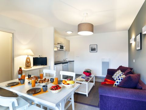 MAISON 6 personnes - G/347 - 3 pièces duplex