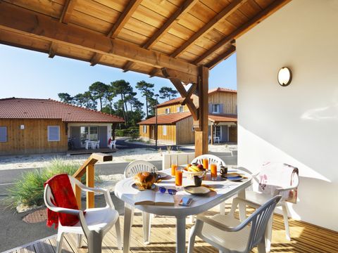 MAISON 4 personnes - G/347 - 2 pièces