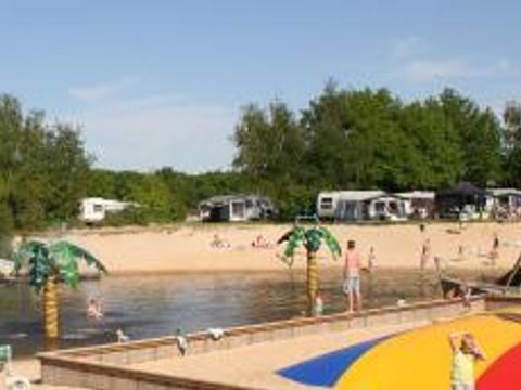 Vakantiepark Het Stoetenslagh - Camping Hardenberg - Image N°13