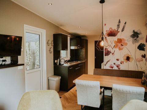 Lodge 5 personnes - Happy Bee Lodge avec jacuzzi | 5 personnes