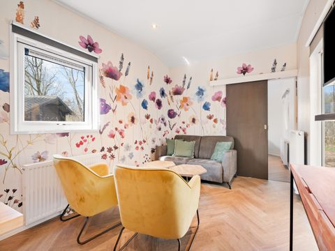 Lodge 5 personnes - Happy Bee Lodge avec jacuzzi | 5 personnes