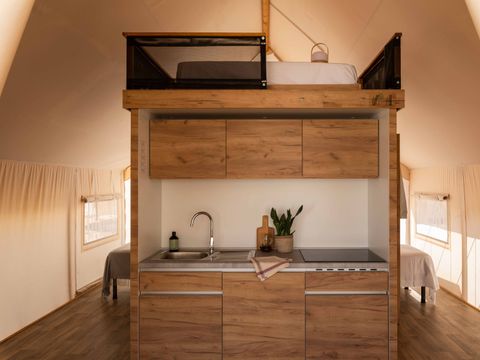 Tente en toile et en bois 2 personnes - Glamping Family Plus