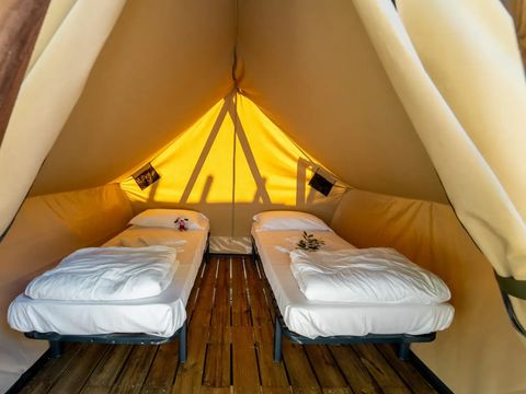 TENTE 6 personnes - Tipi Lodge