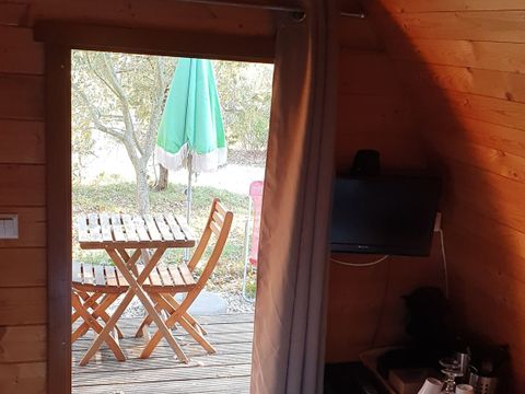 Hébergement 2 personnes - Le POD : la cabane 100 % nature / avec petit déjeuner / 2 pers inclus / Spa privatif en option