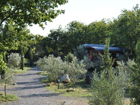 LODGE 2 personnes - Roulotte ( Séjour Deluxe ) climatisée / avec petit déjeuner / 2 pers inclus / Spa privatif en option