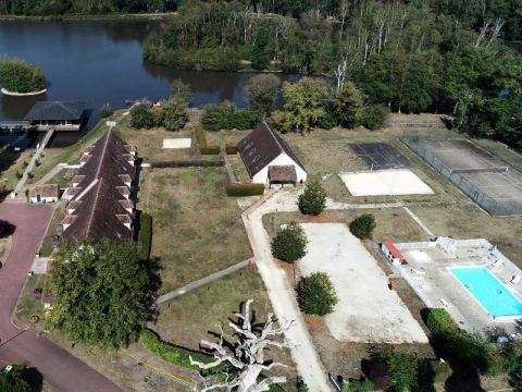 Camping Domaine de Sainte Montaine - Camping Cher