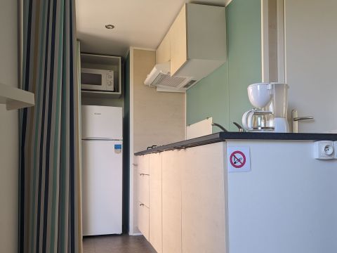 MOBILHOME 4 personnes - CONFORT - Riviera