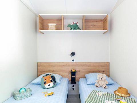 MOBILHOME 5 personnes - COTTAGE 4/5p 2ch ***