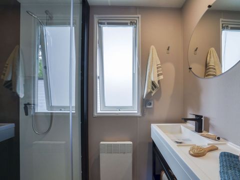 MOBILHOME 4 personnes - COTTAGE LUMINI 4p 2ch ****