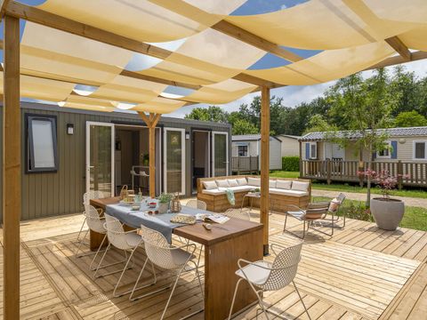 MOBILHOME 10 personnes - COTTAGE FRIENDS 10p 5ch ****<br/><br/>