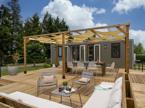 MOBILHOME 10 personnes - COTTAGE FRIENDS 10p 5ch ****<br/><br/>
