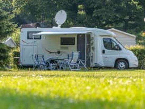 Emplacement - Pitch **