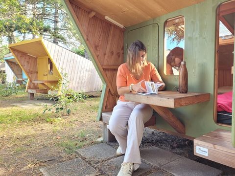 HÉBERGEMENT INSOLITE 2 personnes - Cabanétape