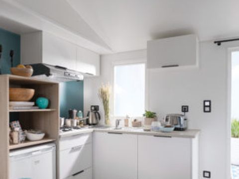 MOBILHOME 5 personnes - Cottage Opale - Zen - 2 Chambres - 26m²- Terrasse  en bois couverte