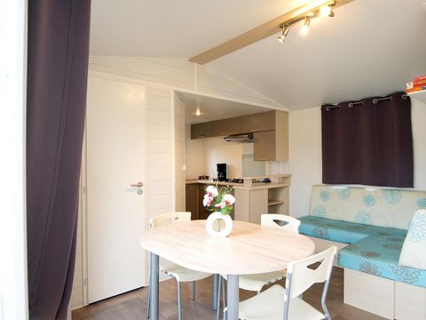 MOBILHOME 5 personnes - STANDARD 29m² - 2 chambres + terrasse couverte