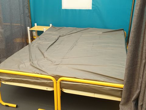 TENTE 4 personnes - Rando Camp 16m² 2 chambres ( sans sanitaires) avec terrasse