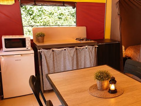 BUNGALOW 4 personnes - Bungalow  EVASION toilé STANDARD 16M² / 2 chambres - Terrasse 8m² (sans sanitaires)
