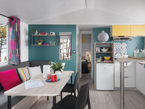 MOBILHOME 4 personnes - PREMIUM 26m² 2 chambres - terrasse intégrée de 8m²+ lave-vaisselle