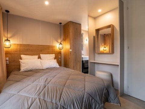 Mobilhome 4 personnes - Cottage Jacinthe - 2 chambres - 2 salles de bain ****