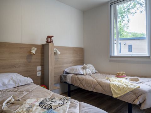 Mobilhome 4 personnes - Cottage Tulipe - 2 chambres - 2 salles de bain Premium