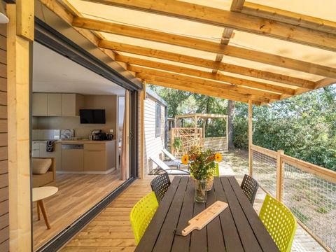 Mobilhome 6 personnes - Cottage Lys - 3 chambres - 2 salles de bain Premium