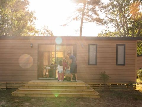 Mobilhome 6 personnes - Cottage Lys - 3 chambres - 2 salles de bain Premium