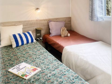 MOBILHOME 4 personnes - Cottage Iris 3 Pièces 4 Personnes + TV