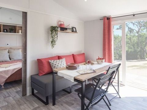 Mobilhome 4 personnes - Cottage Jonquille - 2 chambres - 1 salle de bain **** - PMR