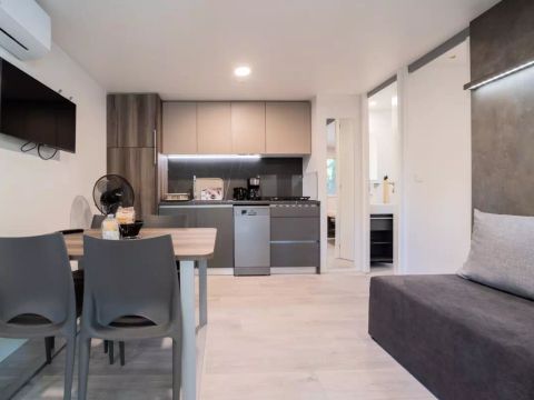 MOBILHOME 4 personnes - Cottage Orchidée 3 Pièces 4 Personnes Climatisé + TV 2sdb ****