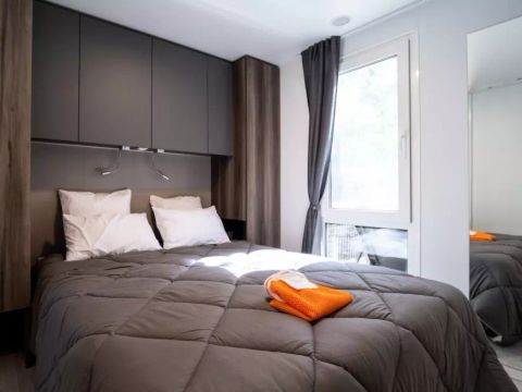 MOBILHOME 6 personnes - Cottage Lilas 4 Pièces 6 Personnes Climatisé + TV  2 sdb ****
