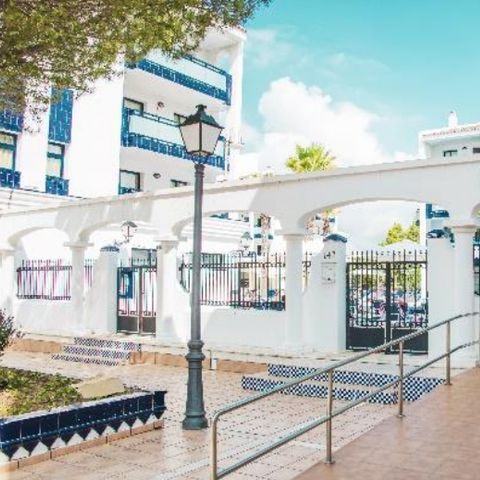 Apartamentos Pins Platja - Camping Tarragone - Image N°3