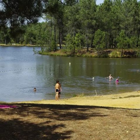 Camping Domaine du Lac Camping Domaine du Lac - Camping Charente-Maritime - Image N°4