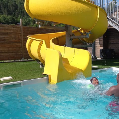 LES CHALETS DU LAC BELCAIRE - Camping Aude - Image N°2