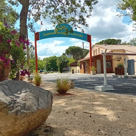 Camping Domaine de Gaujac - Camping Paradis Camping Domaine de Gaujac - Camping Paradis - Camping Gard - Image N°3