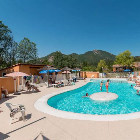 Flower Camping Le Clot du Jay Flower Camping Le Clot du Jay - Camping Alpes-de-Haute-Provence - Image N°3