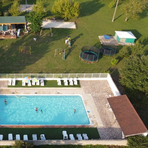 Camping Les Chênes Clairs - Camping Lot - Image N°2