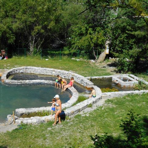 Camping Saint James Les Pins - Camping Hautes-Alpes - Image N°2