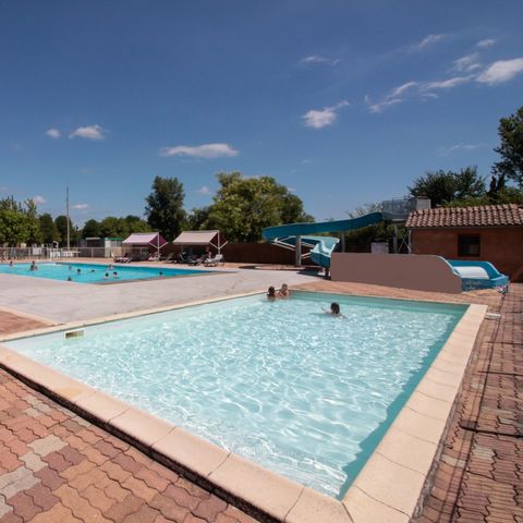 Camping Paradis Le Rocher de La Granelle Camping Paradis Le Rocher de La Granelle - Camping Dordogne - Image N°2