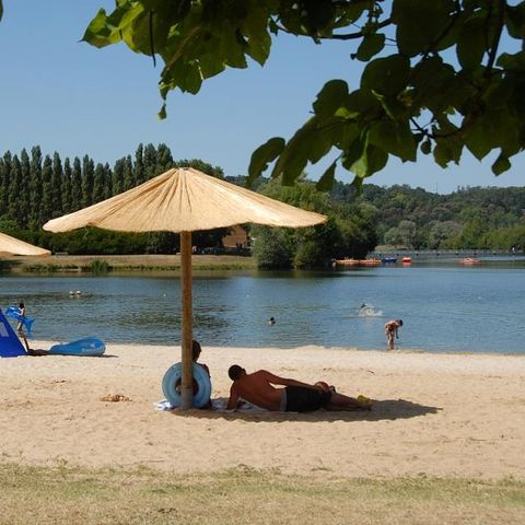 Camping Le Lac des Varennes - Camping Sarthe - Image N°2