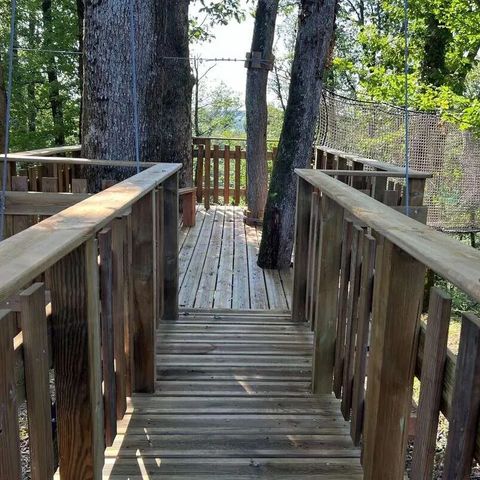 Ushuaïa Villages - Domaine de Scott - Camping Nièvre - Image N°3