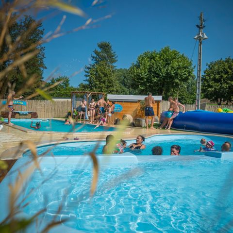 Camping Paradis Family des Issoux d'Ardèche - Camping Ardèche - Image N°2