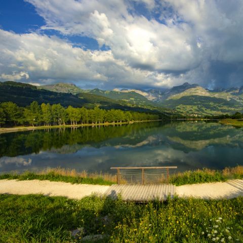 Camping Les Iles - Camping Haute-Savoie - Image N°2