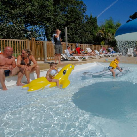 FLOWER Camping le Port de la Chaîne - Camping Côtes-d'Armor - Image N°5