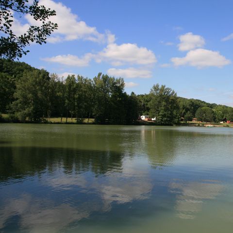 Domaine du Lac de Neguenou - Camping Lot-et-Garonne - Image N°3