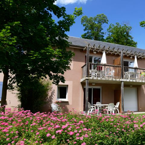 Résidence Odalys Référence Le Hameau du Lac Résidence Odalys Référence Le Hameau du Lac - Camping Aveyron - Image N°2